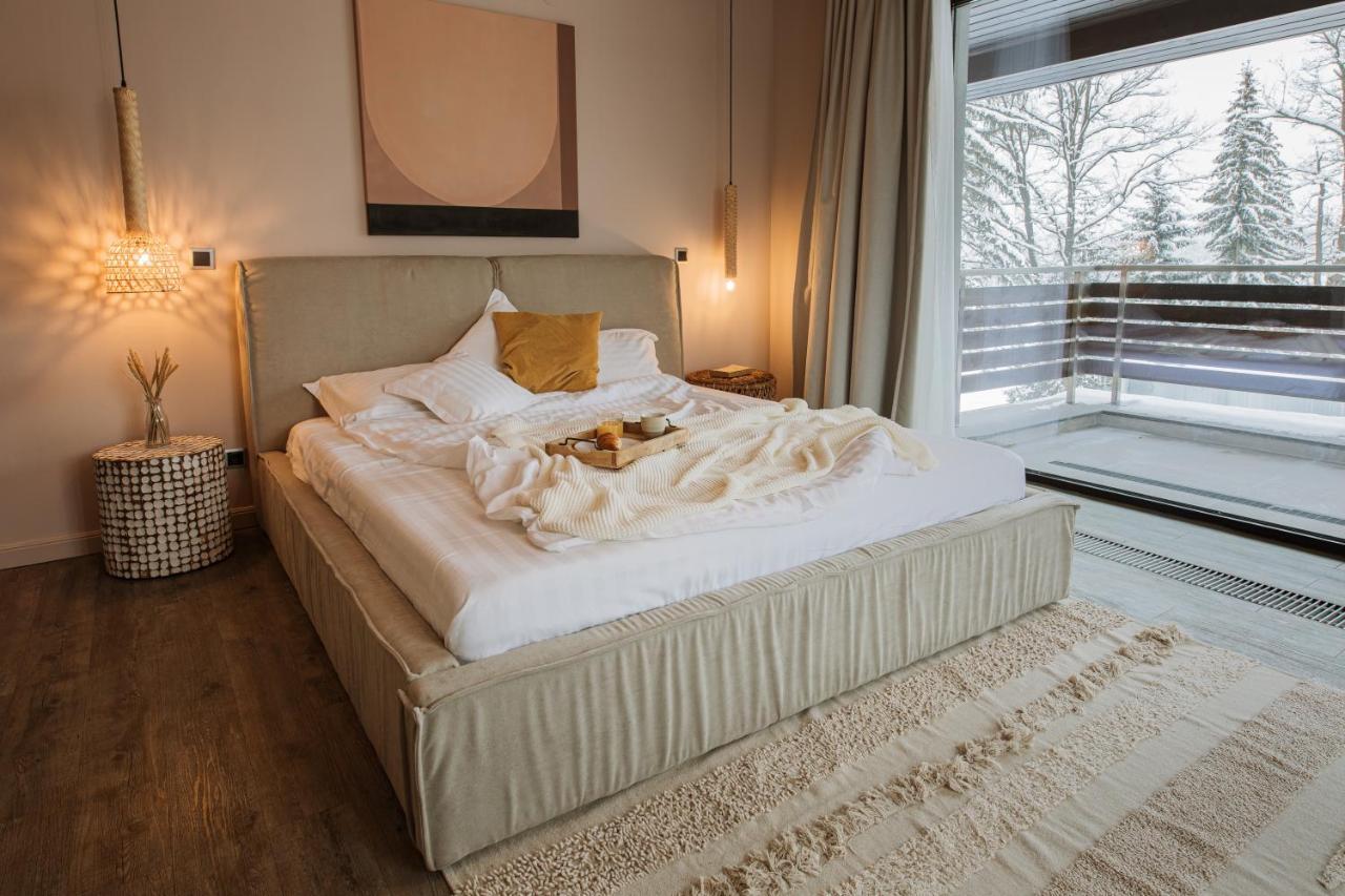 Silver Pine Apartment Brassópojána Kültér fotó