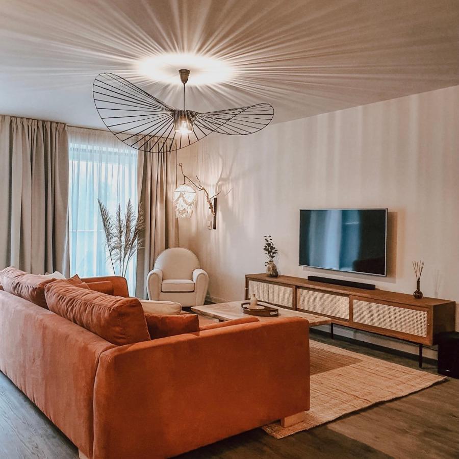 Silver Pine Apartment Brassópojána Kültér fotó