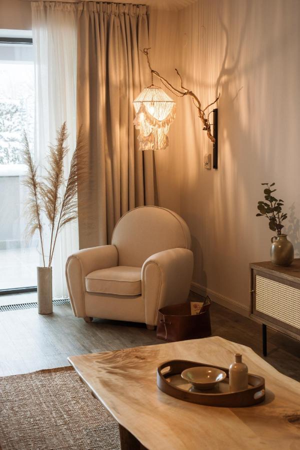Silver Pine Apartment Brassópojána Kültér fotó